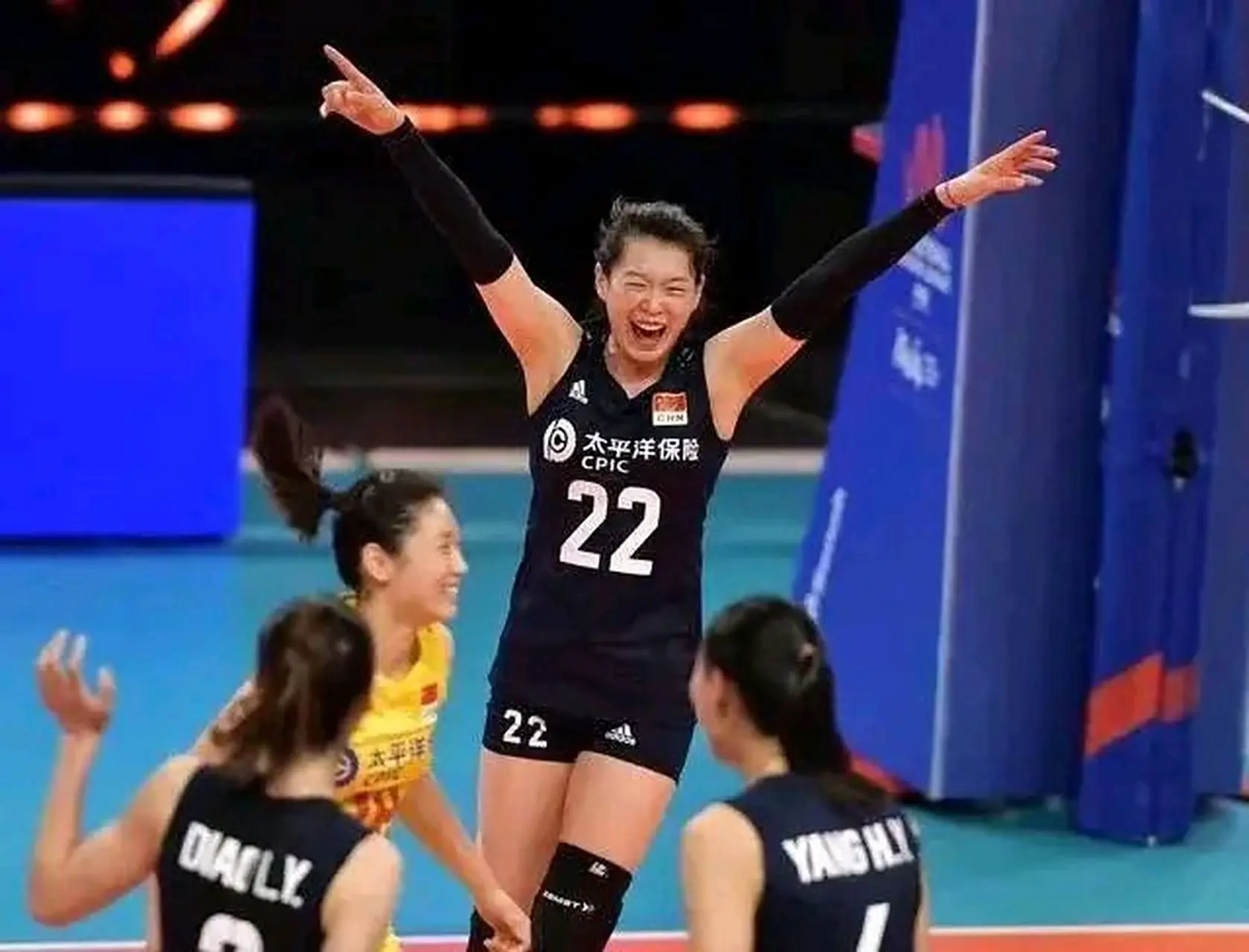 实际上都到, 另外一个分, AA 实际上都到, 另外一个分, AA